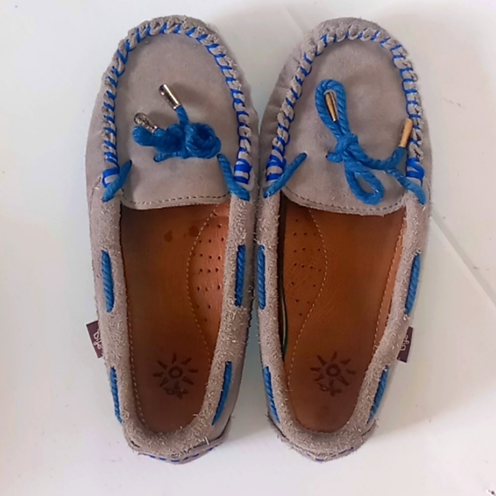 Dije California Women's Brittany Moccasin Gray/ Blue Size- 6 USA